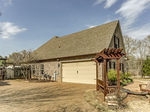 Extra large driveway