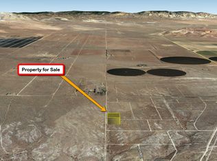 Starbuck Ave, Rosamond, CA 93560