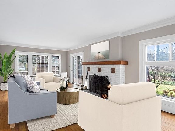 2nd image of 2889 Washington Blvd