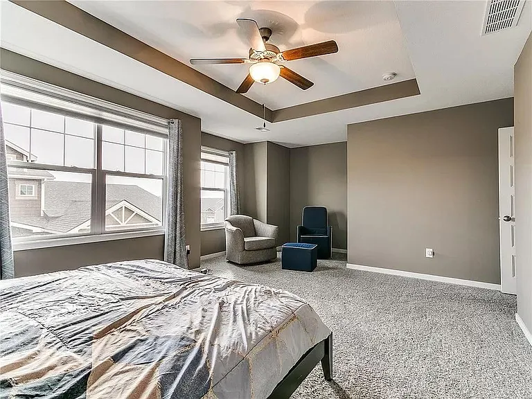 1411 SW Campus Ln — Photo 16