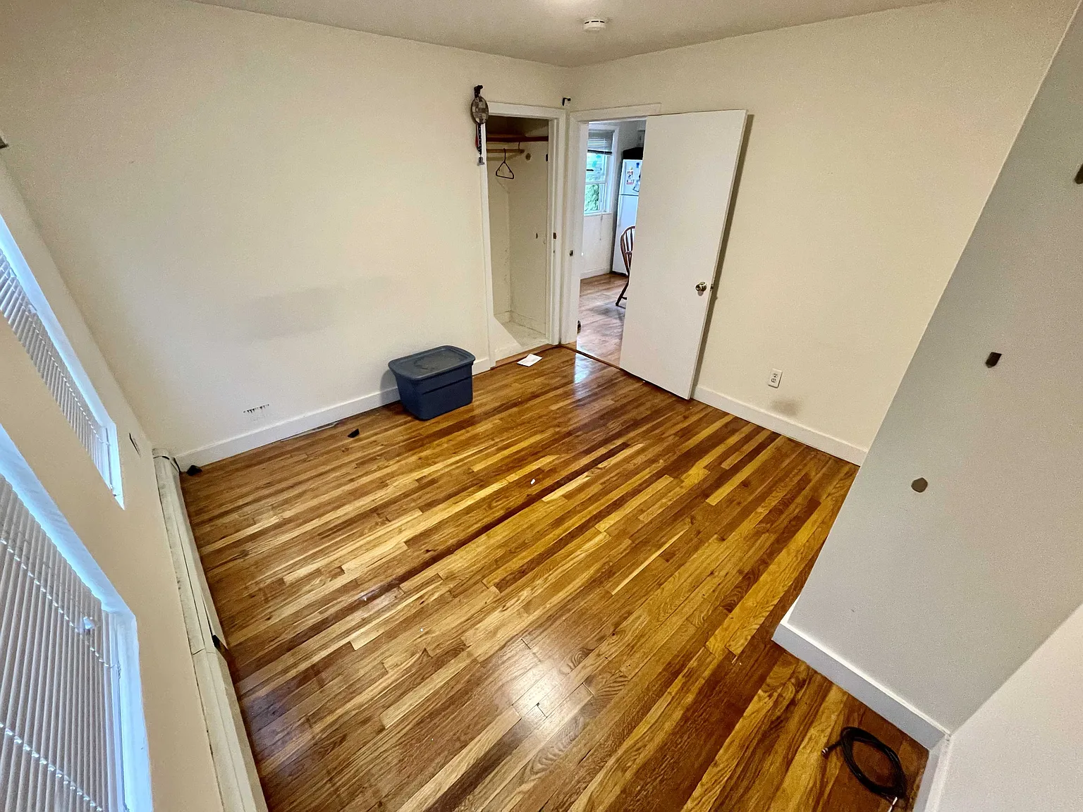 4 bed, $3,200 — Photo 4