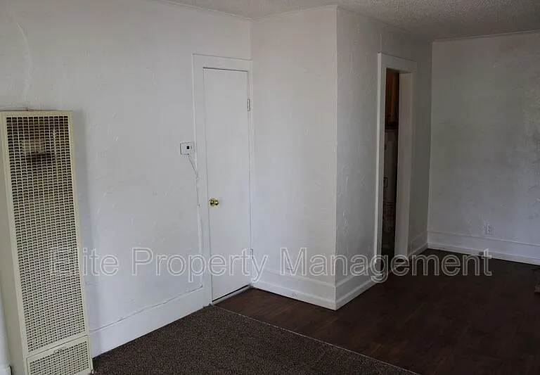 2901 5th Ave #4 — Photo 2