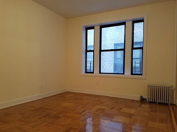 4th image of 600 W 164th St APT 35