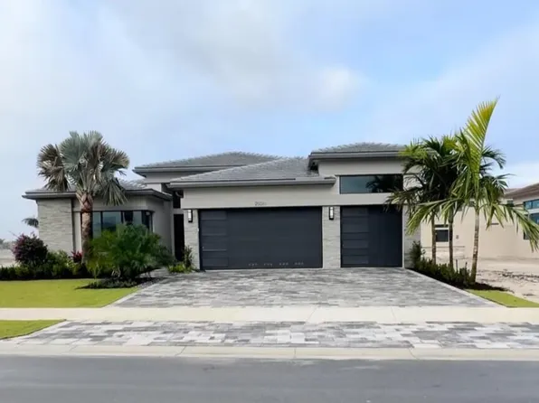 20061 Fallen Branch Drive, Boca Raton, FL 33434