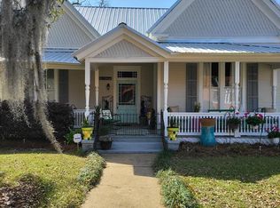 306 S Broad St, Bainbridge, GA 39819