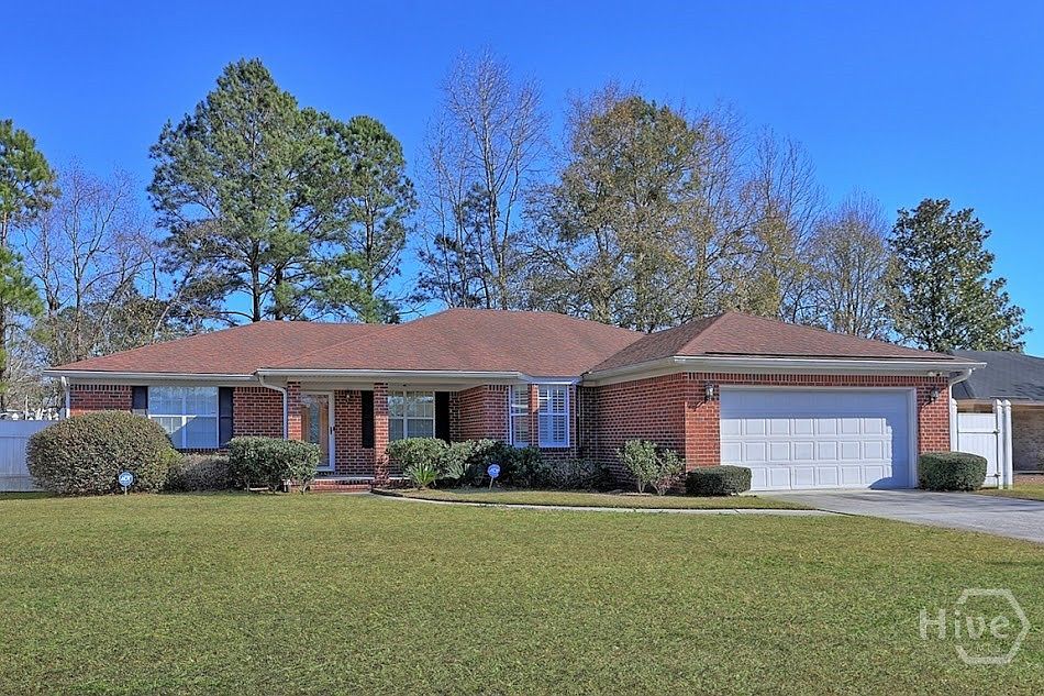 1st image of 106 Glen Oaks Drive