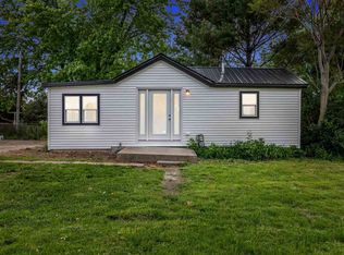 2106 L St SW, Cedar Rapids, IA 52404