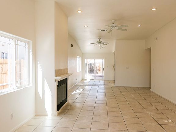 3rd image of 208 Barbara Ave