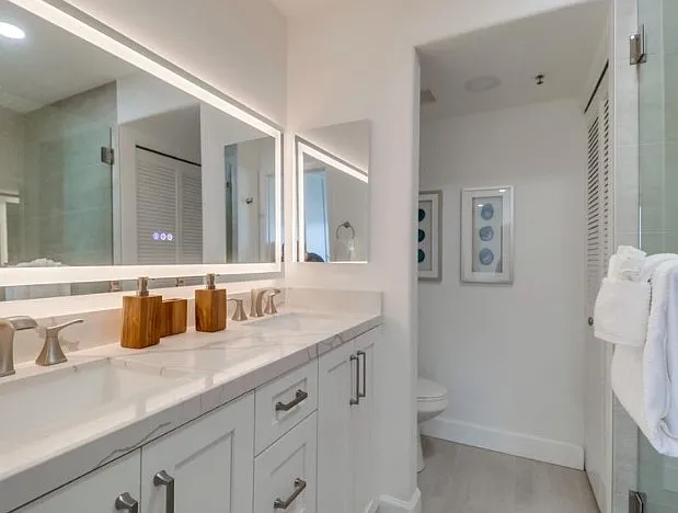 5726 La Jolla Blvd #201 — Photo 26
