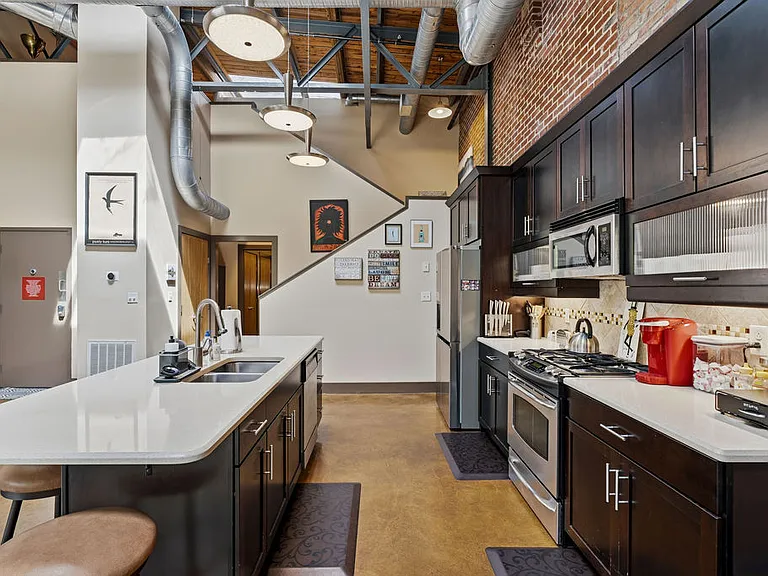 713 S Central St #104 — Photo 19