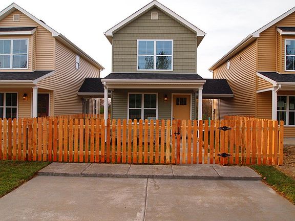 3rd image of 3565 Arbor Dr