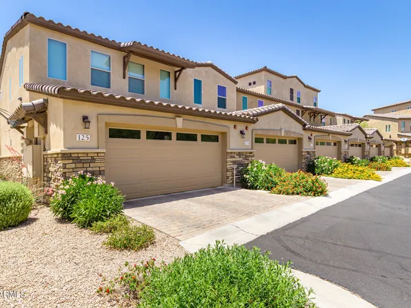 2821 S SKYLINE Drive #124, Mesa, AZ 85212
