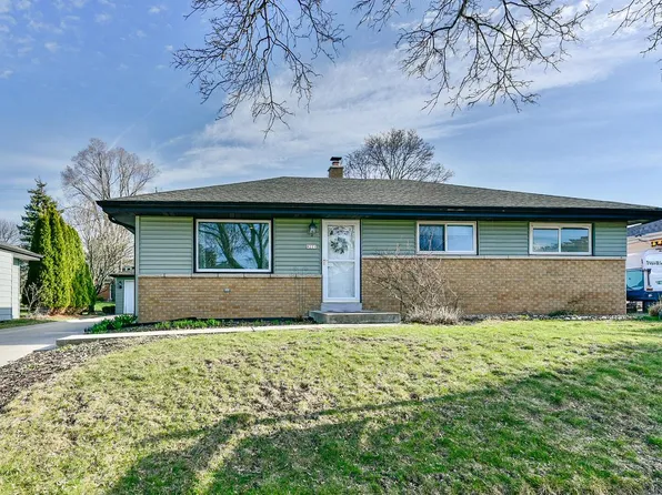 8221 West Sunbury COURT, Milwaukee, WI 53219