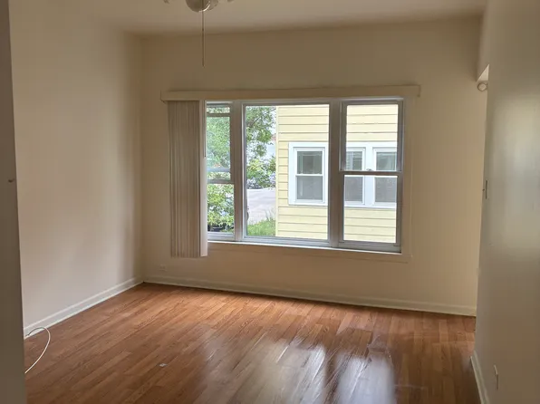 2159 W Superior St #3, Chicago, IL 60612