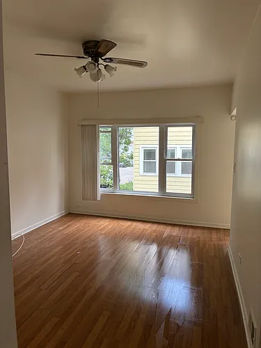 2159 W Superior St #3 Photo 1