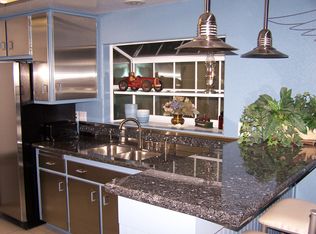 1932 Cordova Ave, Colton, CA 92324