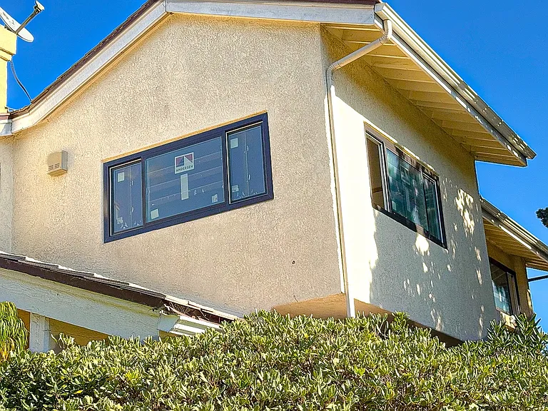 Laguna Ct — Photo 20