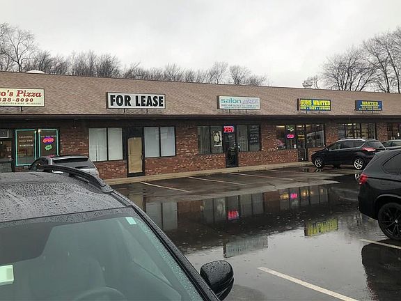 2nd image of 250 Cowesett Ave
