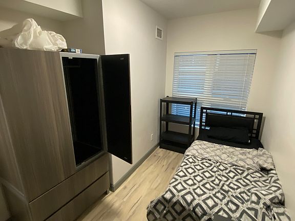 3rd image of 258 Sunview St #268