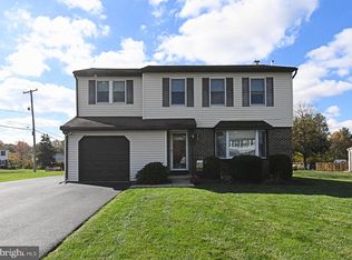 381 Courtland Ave, Harleysville, PA 19438