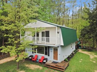 105 White Birch Dr, Wallingford, VT 05773