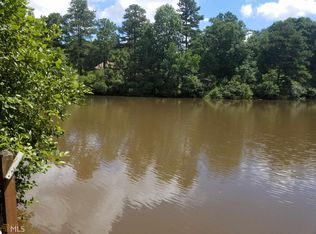 58 Lakeview Dr, Villa Rica, GA 30180