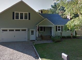 44 Aucoot Rd, Mattapoisett, MA 02739