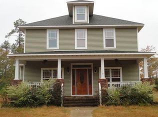 110 Rivendale Dr, Jacksonville, NC 28546