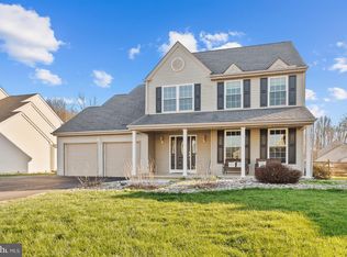 7 Clover Mill Dr, Newark, DE 19702