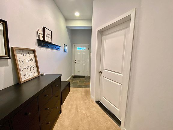 5th image of 475 SE 35th St Unit A7