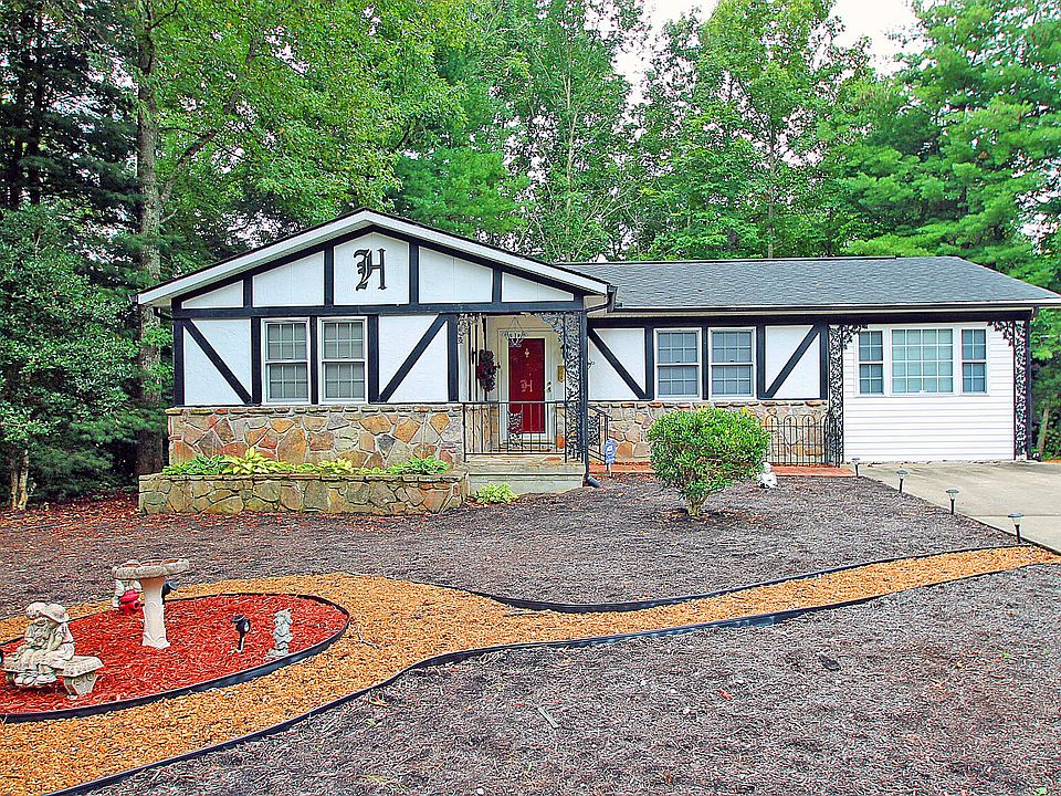 1st image of 18 Black Oak Cir