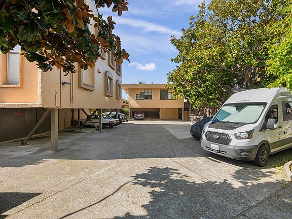 4th image of Josephine St