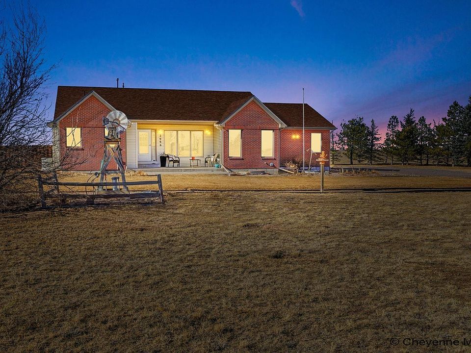 1st image of 2066 Canyon Dr