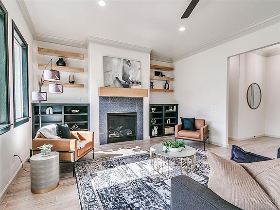 2nd image of 3424 Sagebrush Pl