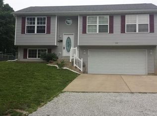 Maupin St, Saint clair, MO 63077