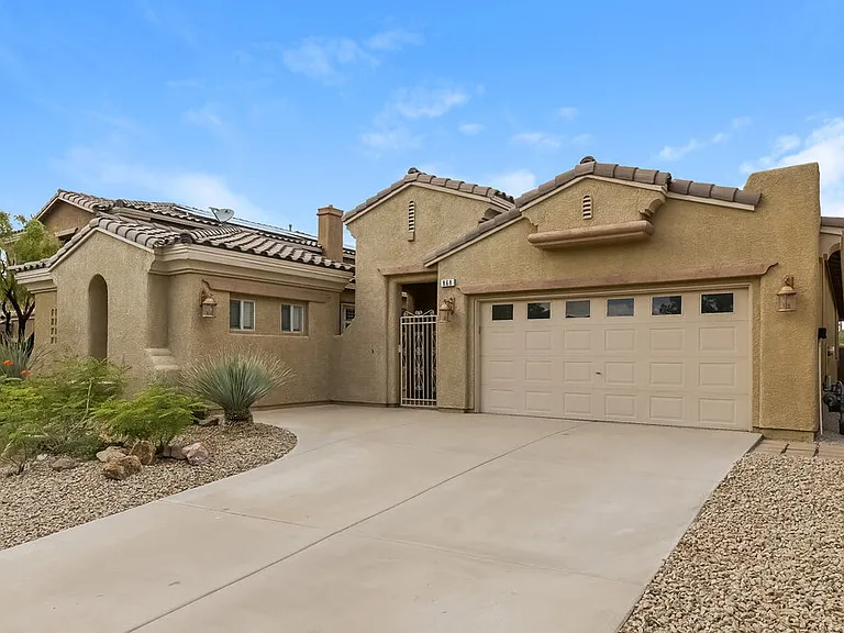 868 Bussora Rose Dr — Photo 3