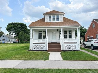 8839 Graham St, Dearborn, MI 48126