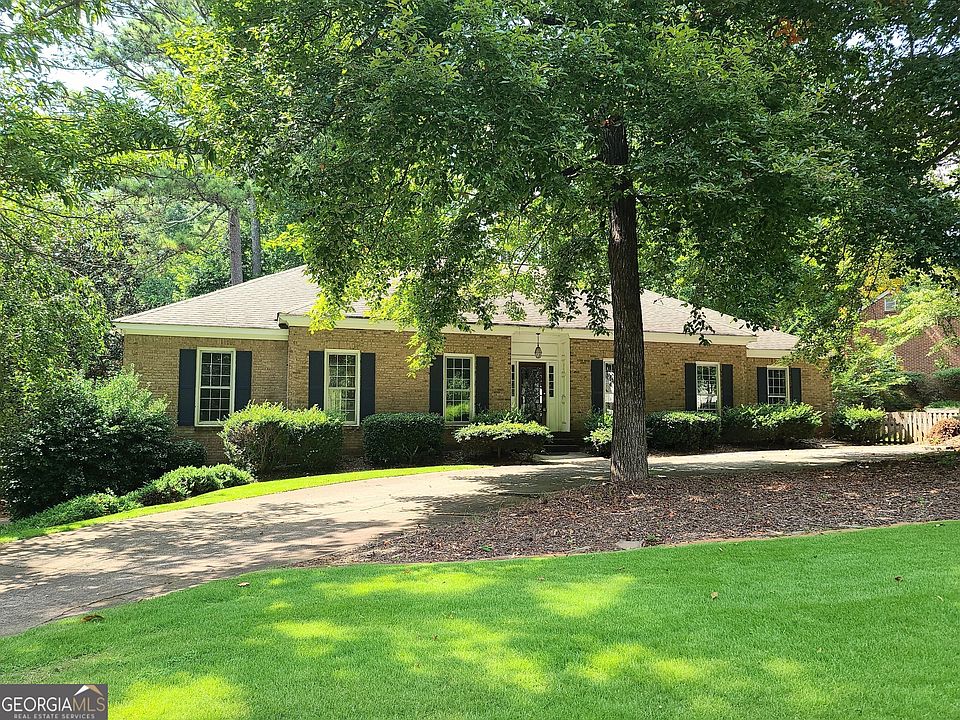 1st image of 5071 Hampton Lake Dr