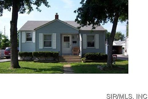 1st image of 1164 E Lorena Ave