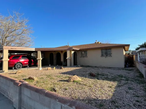 5708 Alta Vista Ct SW, Albuquerque, NM 87105