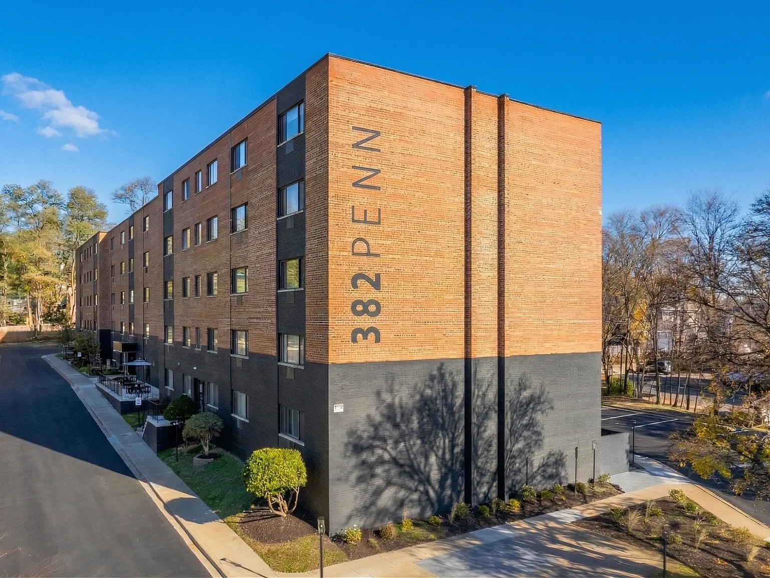 382 Penn Apartments — Photo 1