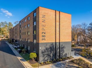 382 Penn Apartments, Glen Ellyn, IL 60137