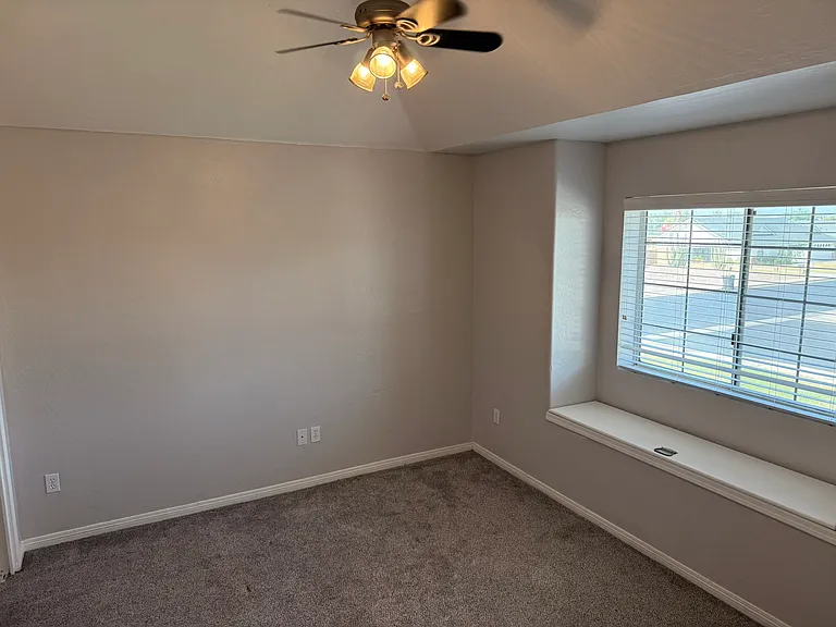 Upstairs Bedroom #3