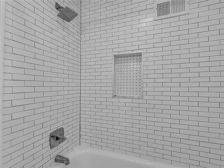 7029 Beverly St — Photo 10
