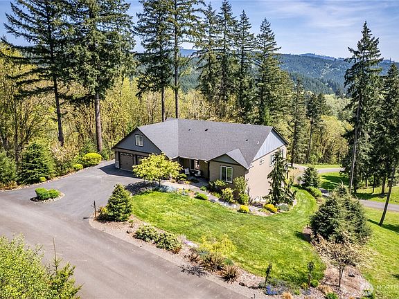 2nd image of 575 Agate Creek Drive