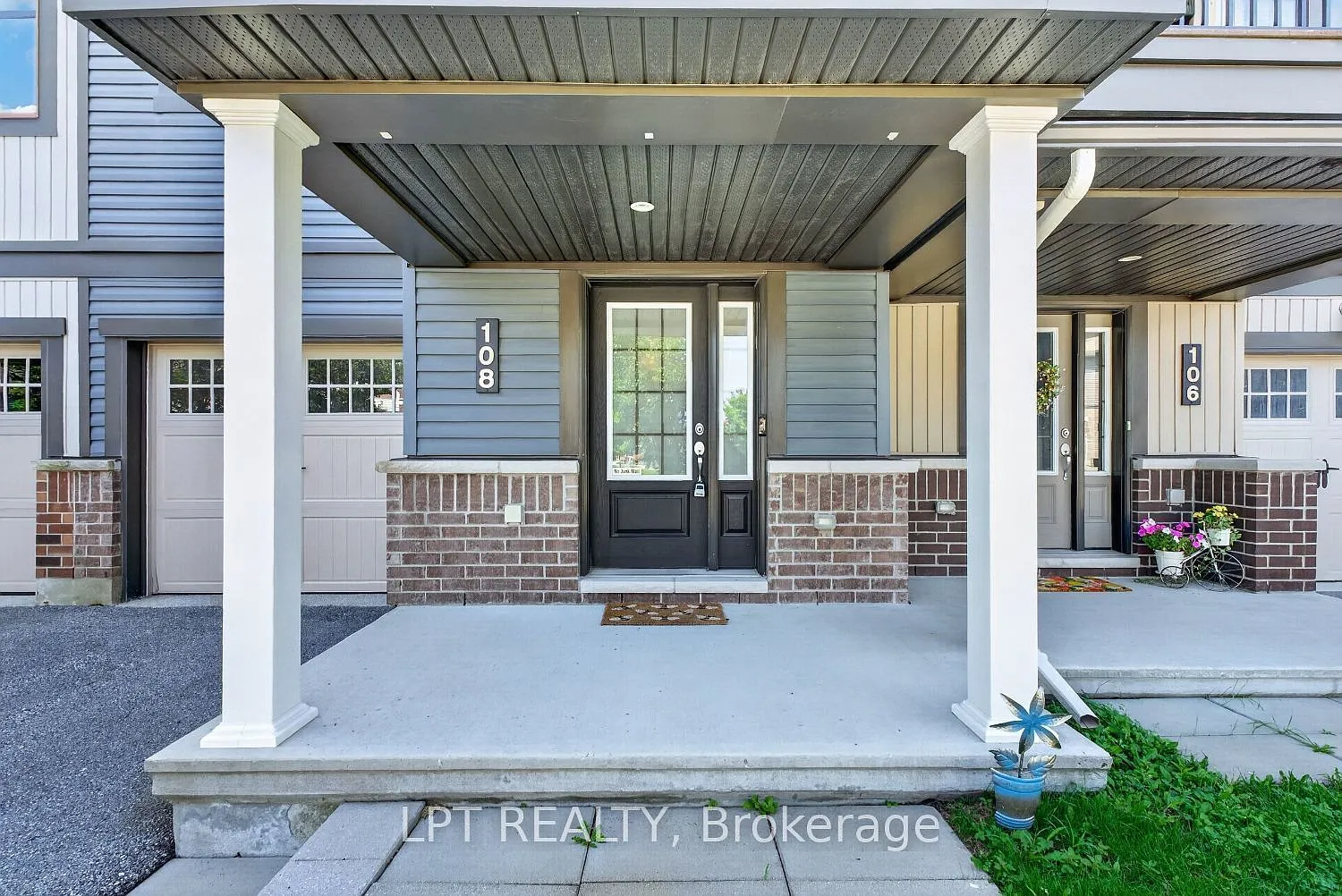 2 bed, $2,600 — Photo 4