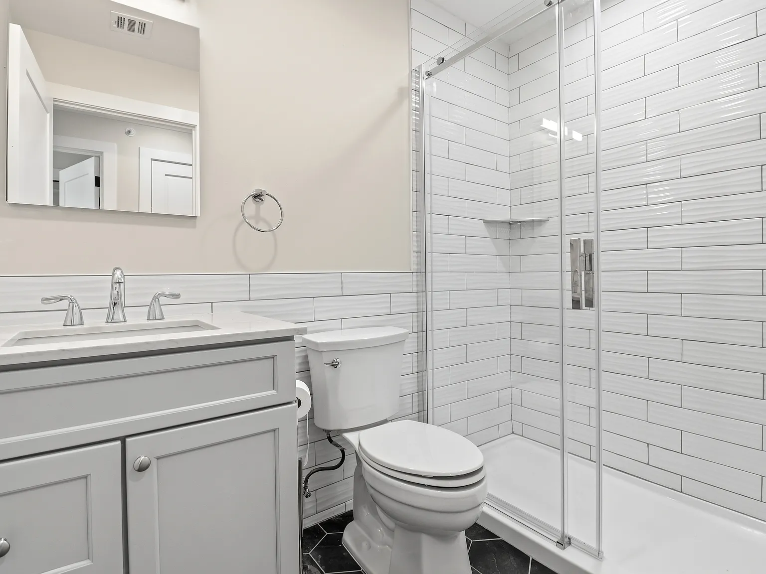 2 bed, 800 sqft, $2,950 — Photo 4