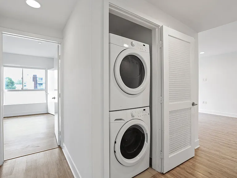 In-Suite Washer & Dryer