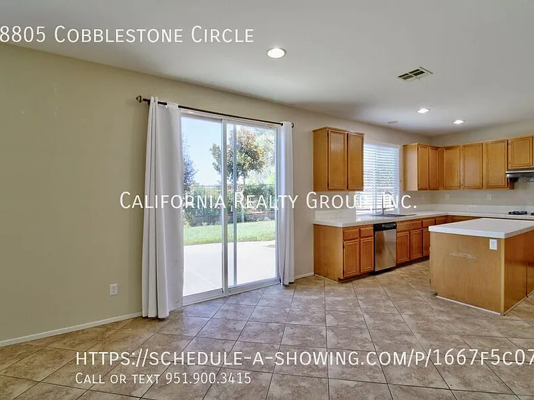 38805 Cobblestone Cir — Photo 9