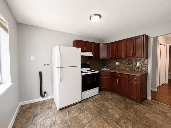 72 Dallas Ave #6A, Waterbury, CT 06705